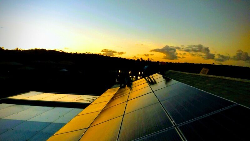 Telhado com energia solar em Praia do Forte